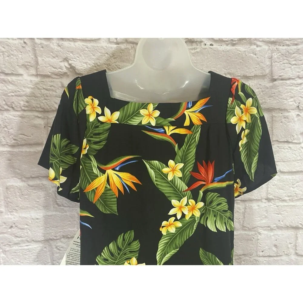 NEW Puanani Hawaiian Shirt Medium Square Neck Flutter‎ Sleeve Luau Tropical Top
